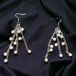 White bead dangle earrings